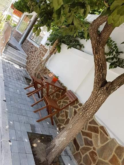 Hotel Paralia Nea Karvali Esterno foto