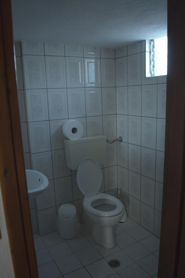 Hotel Paralia Nea Karvali Esterno foto